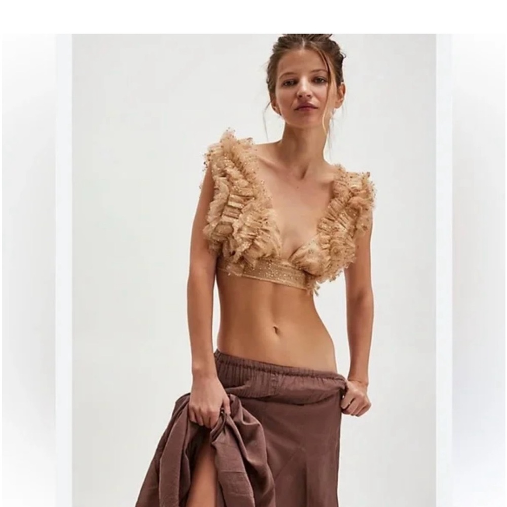 NWOT Gorgeous Free People Sosha Gold Ruffled Top/Bralette Large
